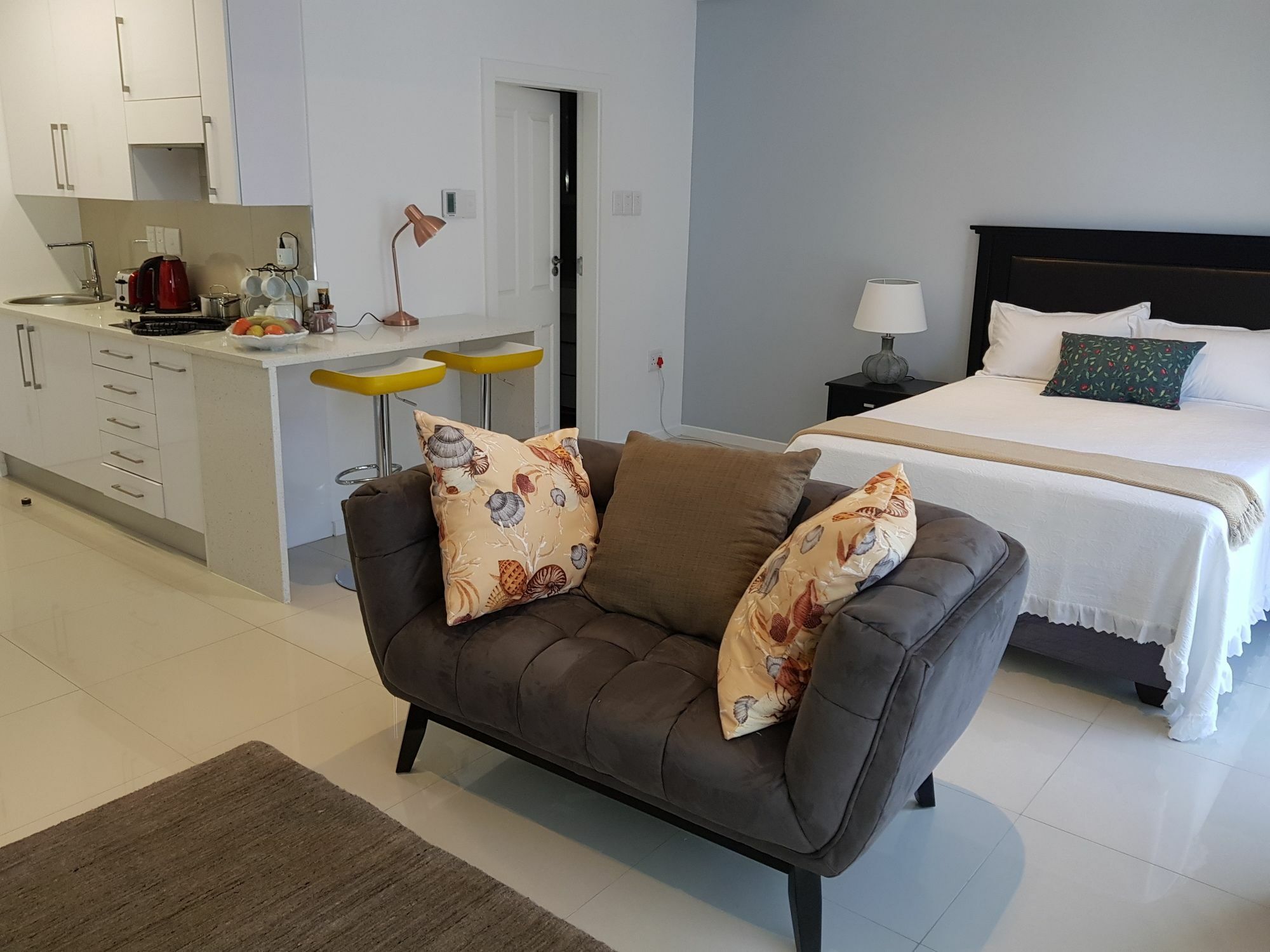 Apartments At Itowers, Cbd, Gaborone Ngoại thất bức ảnh